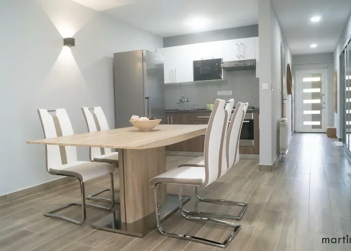 Allone Nyaraló Lenti